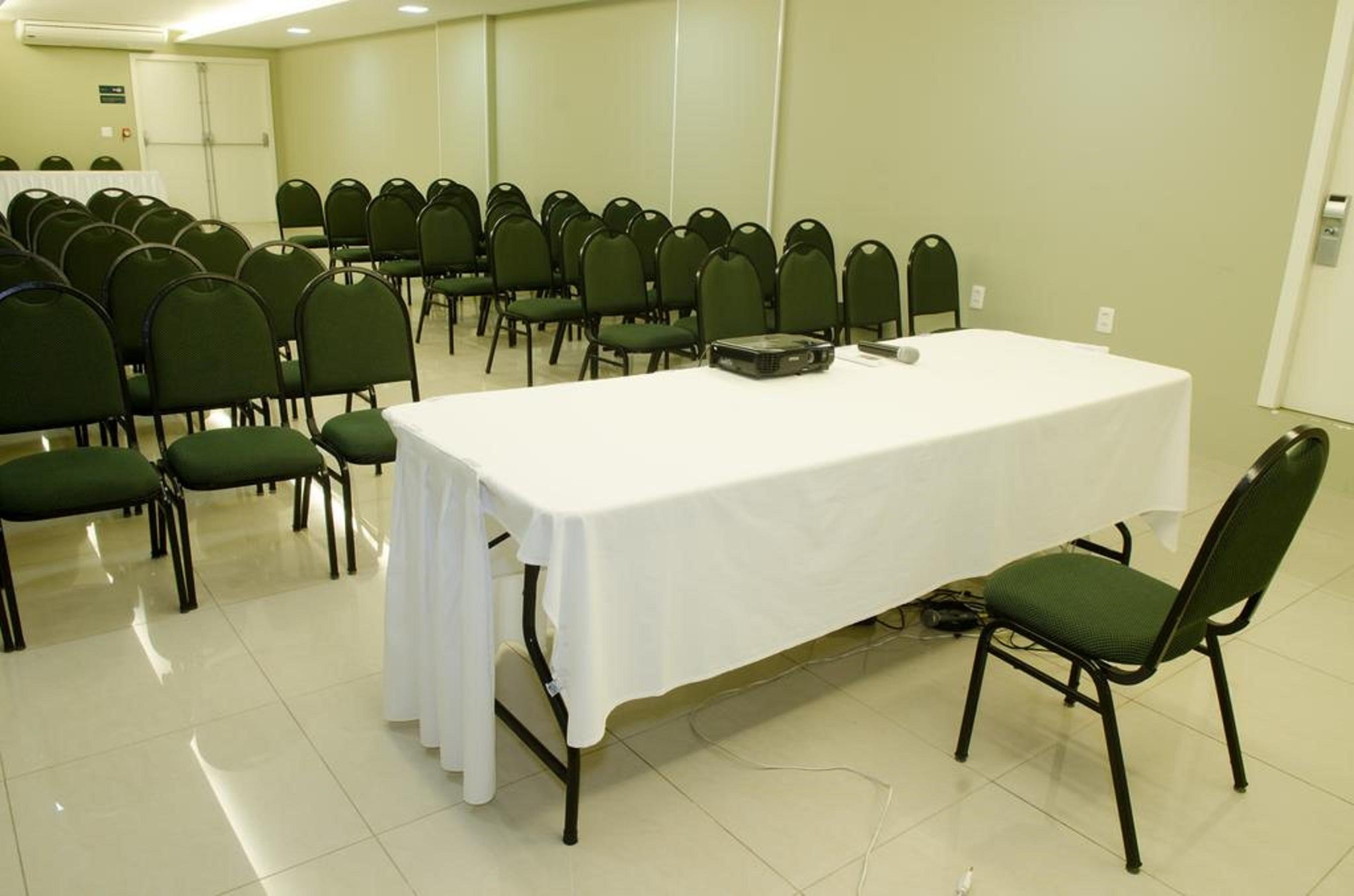Impar Suites Expominas ベロ・オリゾンテ エクステリア 写真