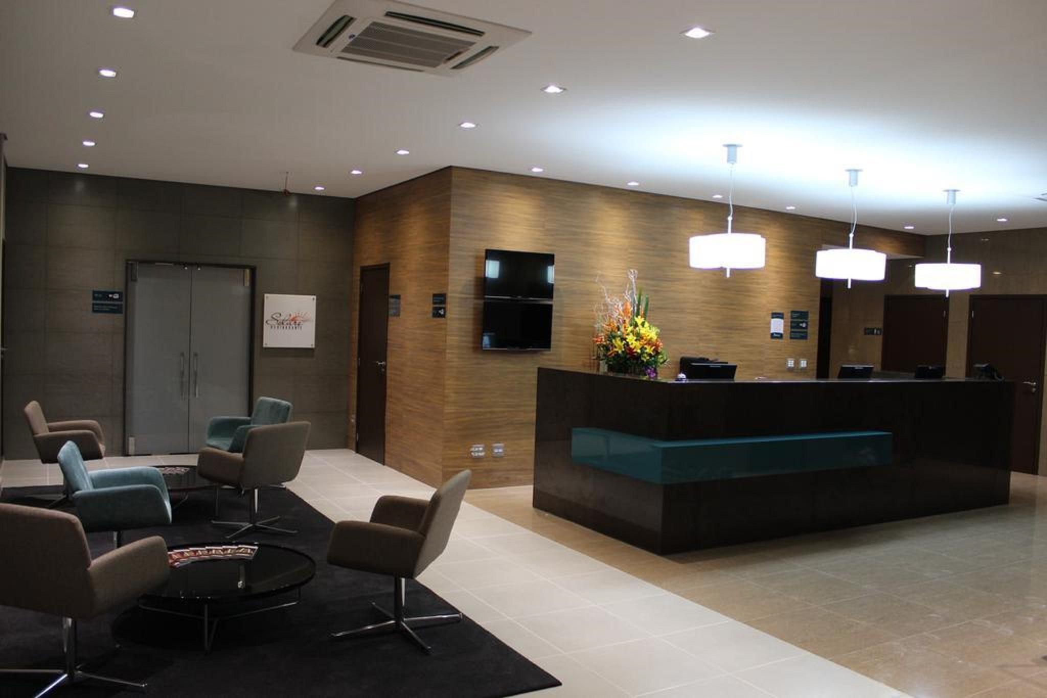 Impar Suites Expominas ベロ・オリゾンテ エクステリア 写真