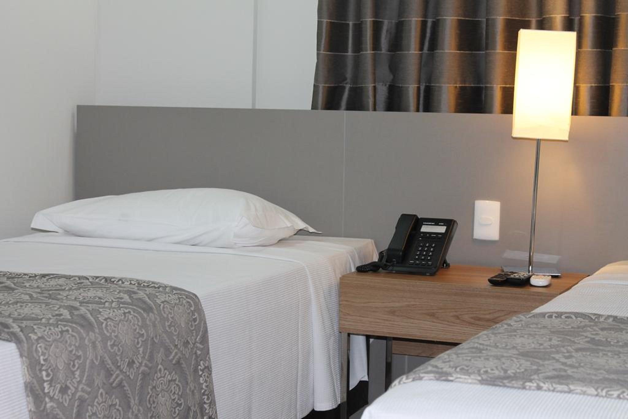 Impar Suites Expominas ベロ・オリゾンテ エクステリア 写真