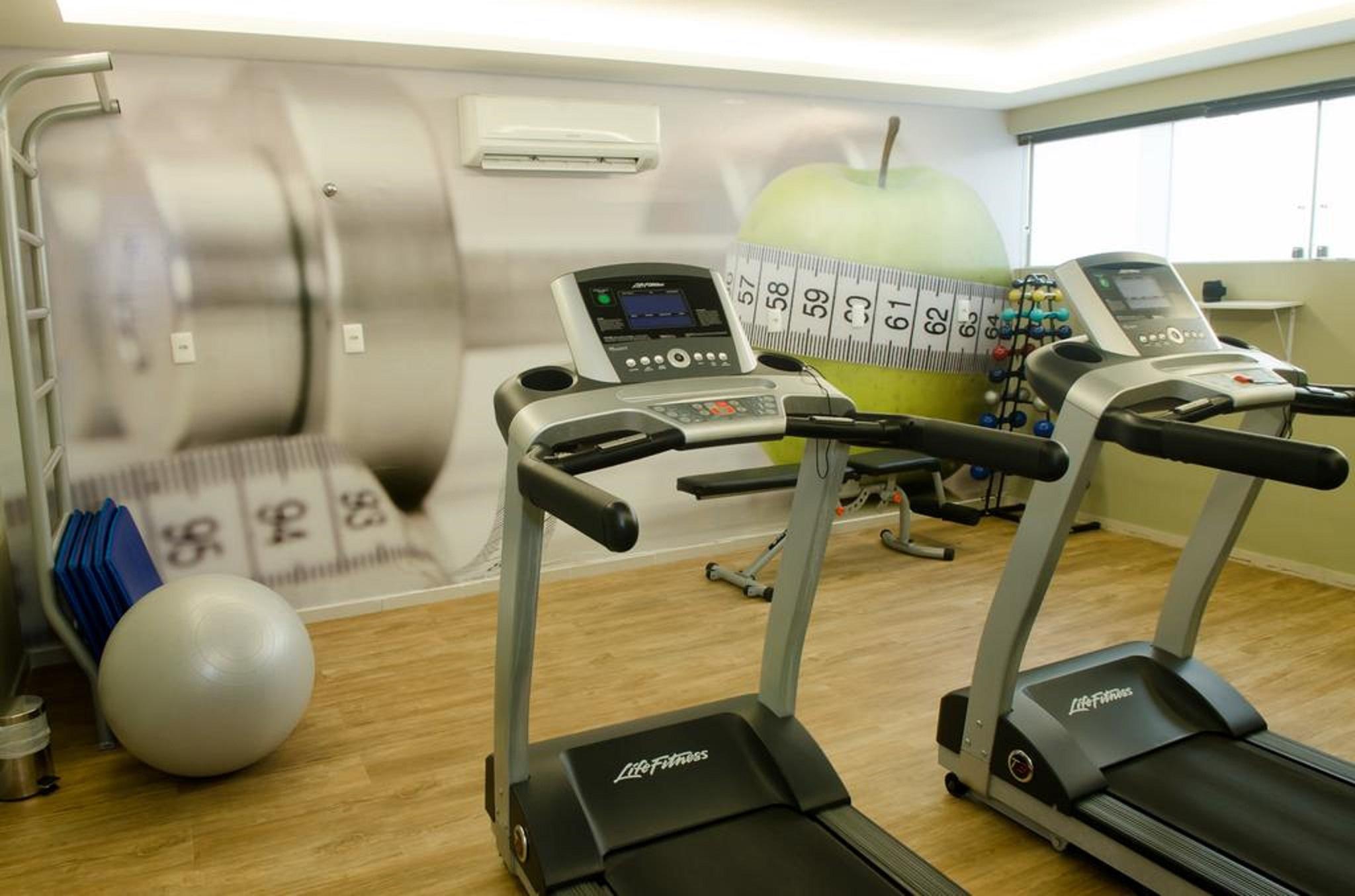 Impar Suites Expominas ベロ・オリゾンテ エクステリア 写真