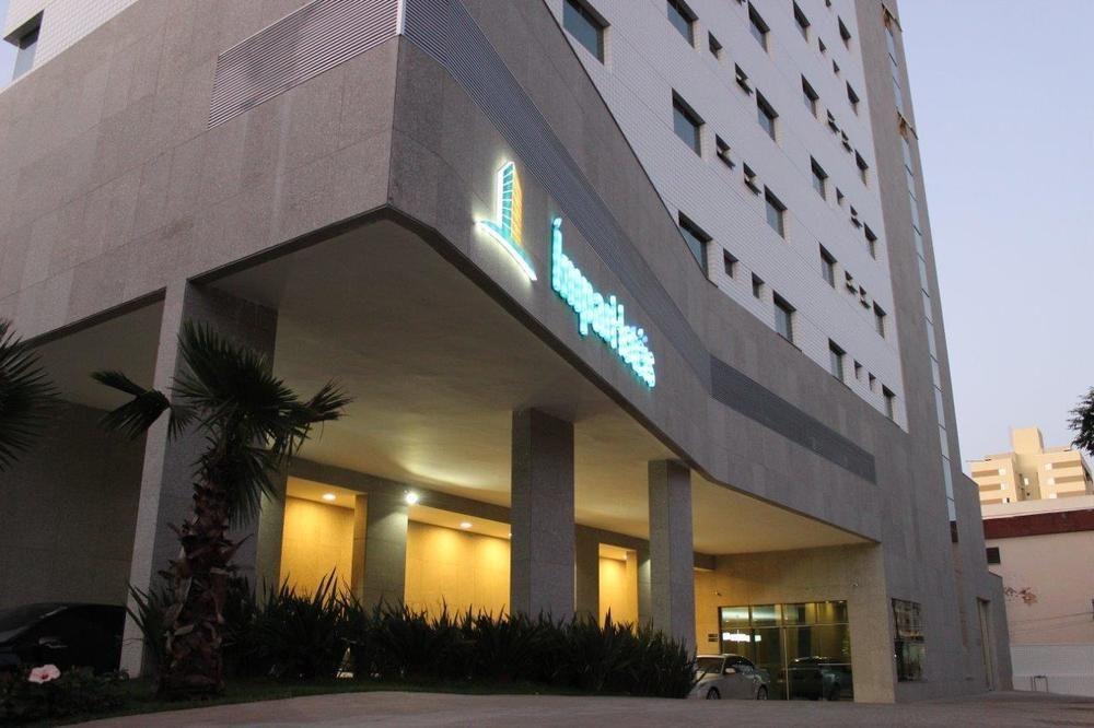 Impar Suites Expominas ベロ・オリゾンテ エクステリア 写真